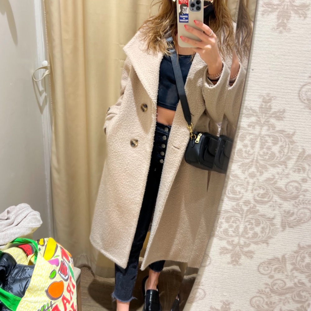 Chic Beige Double-Breasted Coat - image 2